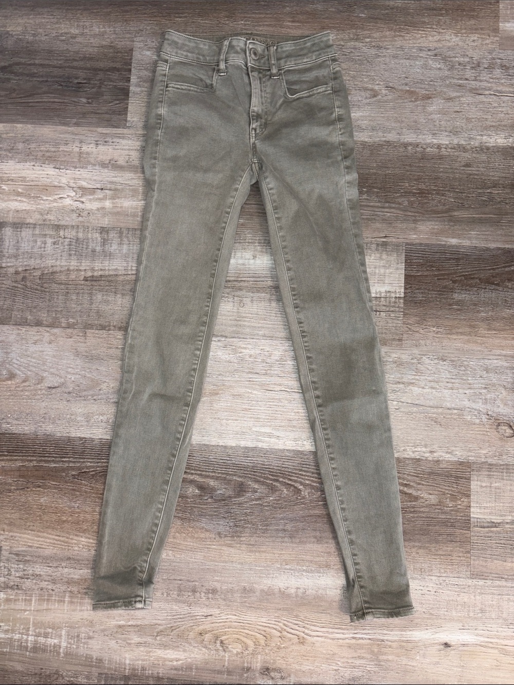 American Eagle Jean